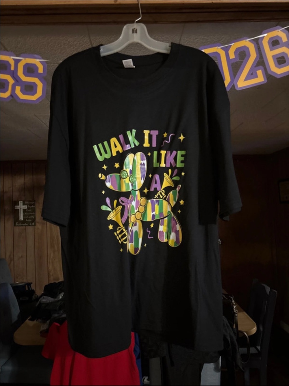 Women’s Black 'Walk It Like A' Balloon Dog Graphic Tee
